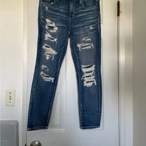 American Eagle Distressed Skinny Jeans Size 10 Short